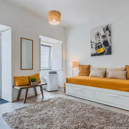 Appartement 1bdr Cozy Flat In Heart Of By Lovelystay *