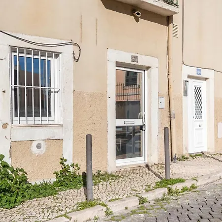 1bdr Cozy Flat In Heart Of By Lovelystay